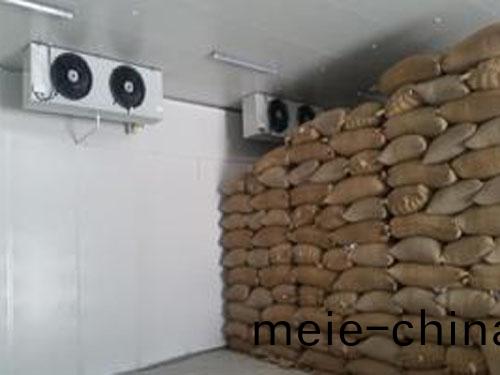 種子(zi)冷(leng)庫(ku)